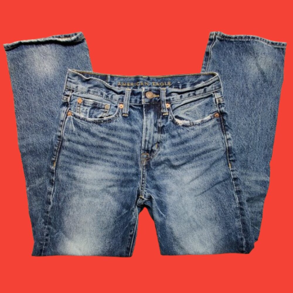 American Eagle Womens Straight Leg Jeans 26x30 Blue Denim Zip Fly Mid Rise Class